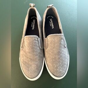 Suede Women’s S. 8 Quilted Grey Slip-Ons Suede, like new comfortable memory foa